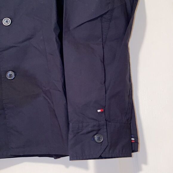 New Tommy Hilfiger - Picture 2 of 5